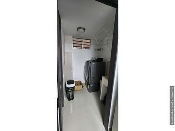 VENDO APARTAMENTO EN LOS CRISTALES