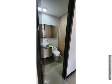 VENDO APARTAMENTO EN LOS CRISTALES