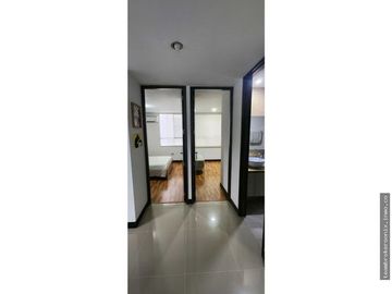 VENDO APARTAMENTO EN LOS CRISTALES