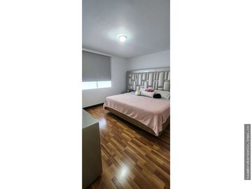 VENDO APARTAMENTO EN LOS CRISTALES