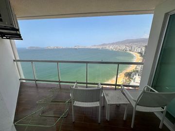 Acapulco Departamento en venta condominio la palapa con 3 recamaras, 2 baños