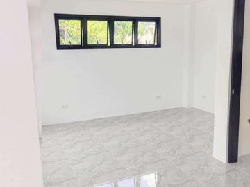 Overlooking View House and Lot with swimming pool for sale in Vista Grande Phase 2 Talisay City, Cebu
