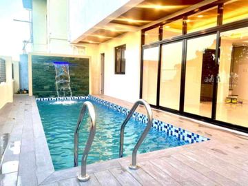 Overlooking View House and Lot with swimming pool for sale in Vista Grande Phase 2 Talisay City, Cebu