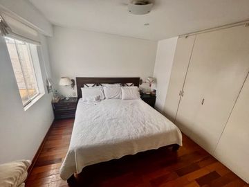 DUPLEX CON AMPLIA TERRAZA,  POCOS DPTOS.A PASOS DEL PENTAGONITO