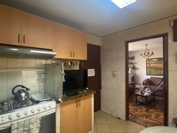VENTA FLAT EN LA MOLINA VISTA EXTERNA- EDIFICIO DE SOLO 03 PISOS