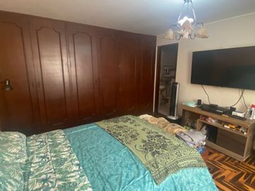 VENTA FLAT EN LA MOLINA VISTA EXTERNA- EDIFICIO DE SOLO 03 PISOS
