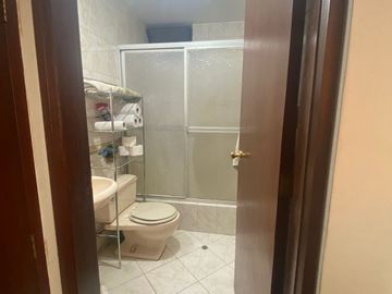 VENTA FLAT EN LA MOLINA VISTA EXTERNA- EDIFICIO DE SOLO 03 PISOS