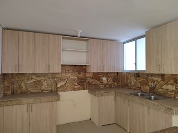 Casa de venta en Sauces 2, Uso de suelo Comercial, 3 dormitorios.