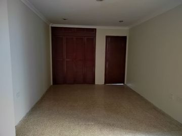 Casa de venta en Sauces 2, Uso de suelo Comercial, 3 dormitorios.