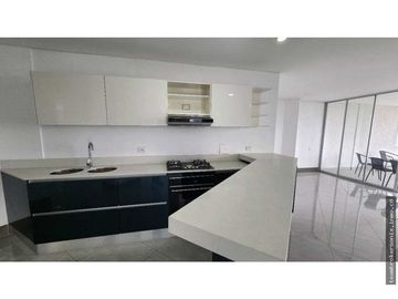 VENDO APARTAMENTO EN MENGA