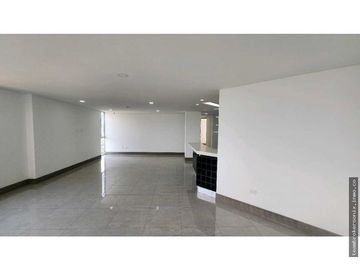VENDO APARTAMENTO EN MENGA
