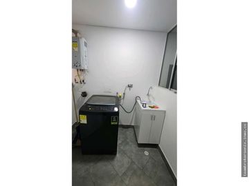 VENDO APARTAMENTO EN MENGA