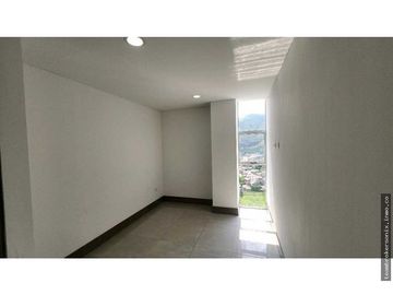 VENDO APARTAMENTO EN MENGA