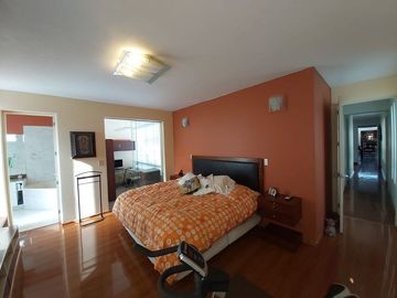 VENTA PENT HOUSE CHACARILLA, 4 COCHERAS, AREA SOCIAL, ZONA DE PARRILLA