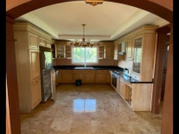 House for Sale in Tagaytay