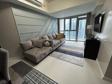 FOR SALE: Uptown Parksuites 2 - 3 Bedroom Unit, Furnished, 123.5 Sqm., 1 Parking Slot, BGC, Taguig City