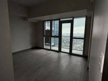FOR SALE: Uptown Parksuites 2 - 3 Bedroom Unit, Unfurnished, 121 Sqm., 1 Parking Slot, BGC, Taguig City