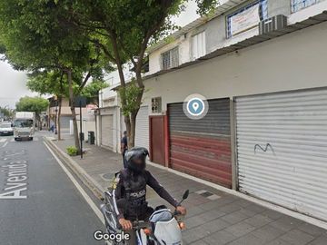VENTA casa, barrio Orellana, calle Los Rios y L. Urdaneta,  Uso de suelo Comercial-Residencial.