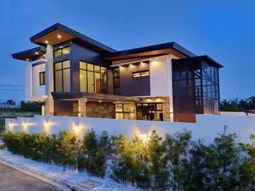 3 Bedroom House near Tagaytay