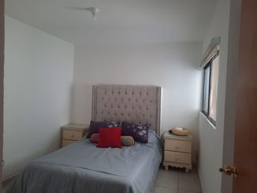 VENTA CASA EN LOMAS DEL MEZQUITAL, S.L.P.