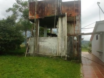 Venta de lote Finca con construcción urbana en Borrero Ayerbe, Km 30, 25.000 m2