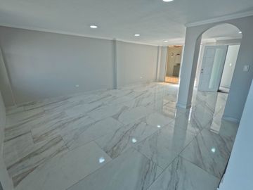 SE VENDE LINDA CASA A ESTRENAR SECTOR CASHAPAMBA – VALLE DE LOS CHILLOS