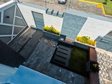 SE VENDE LINDA CASA A ESTRENAR SECTOR CASHAPAMBA – VALLE DE LOS CHILLOS
