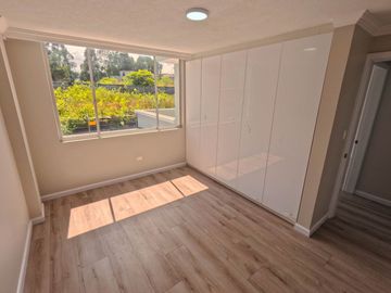 SE VENDE LINDA CASA A ESTRENAR SECTOR CASHAPAMBA – VALLE DE LOS CHILLOS