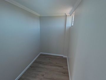 SE VENDE LINDA CASA A ESTRENAR SECTOR CASHAPAMBA – VALLE DE LOS CHILLOS