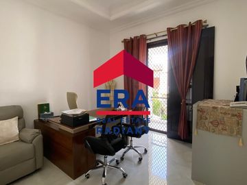 Dijual Rumah Siap Huni di Cinere dekat Tol Brigif, Lokasi Strategis