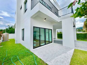 Newly built 4 bedroom house, Suthep Subdistrict, Mueang Chiang Mai District, Chiang Mai Province, near Nimmanhaemin, Chiang Mai University, Ton Payom