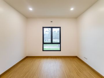 Newly built 4 bedroom house, Suthep Subdistrict, Mueang Chiang Mai District, Chiang Mai Province, near Nimmanhaemin, Chiang Mai University, Ton Payom