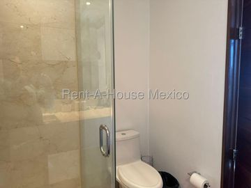 En venta depa en Millana Miguel Hidalgo Ciudad de Mexico 25-1585mtz
