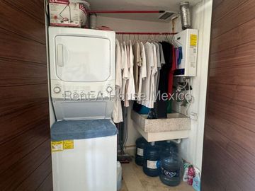 En venta depa en Millana Miguel Hidalgo Ciudad de Mexico 25-1585mtz