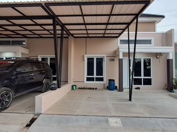 dijual rumah baru ready stock tanpa DP karang satria bekasi