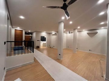 🔖FOR SALE: Brand New Modern Bungalow