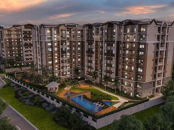 PRE-SELLING: Woodsville Crest, Pine Buildinng by RLC Residences, Merville, Parañaque City