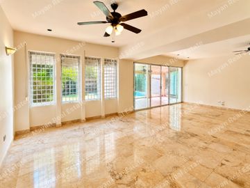 Residencia en venta Playacar. playa del carmen Quintana Roo