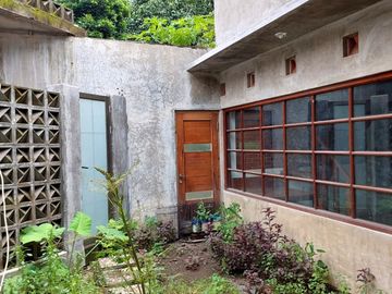 Rumah Natural, Luas dan Adem di Wedomartani