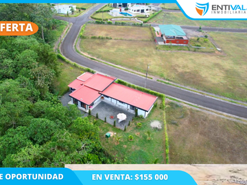 VENDO CASA MODERNA en Urbanización Privada La Toscana, en Santo Domingo