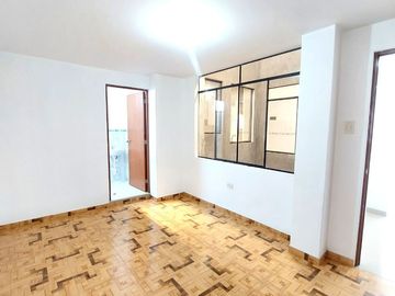 VENTA DE DEPARTAMENTO EN SAN JUAN DE MIRAFLORES CASTRO IGLESIAS