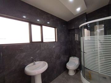 VENTA  CASA COMERCIAL EN SANGOLQUI
