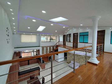 VENTA  CASA COMERCIAL EN SANGOLQUI