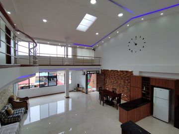 VENTA  CASA COMERCIAL EN SANGOLQUI