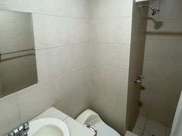 Venta De Departamento Amoblado En Primer Piso Elevado San Borja