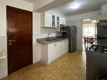 Venta De Departamento Amoblado En Primer Piso Elevado San Borja