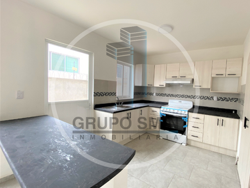 CASA EN VENTA EN FRACCIONAMIENTO BOSQUES DE SAN JUAN
