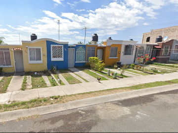 CASA POR ESCRITURAR EN PRADERA ZAPOPAN, LAS PRADERAS TESISTAN , ZAPOPAN , JALISCO.