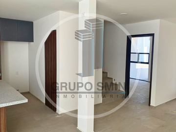 CASA EN VENTA EN PRIVADA BUGAMBILIAS SAN JUAN DEL RÍO