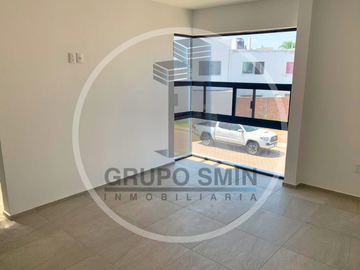 CASA EN VENTA EN PRIVADA BUGAMBILIAS SAN JUAN DEL RÍO